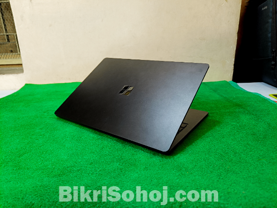 Microsoft Surface Laptop 4